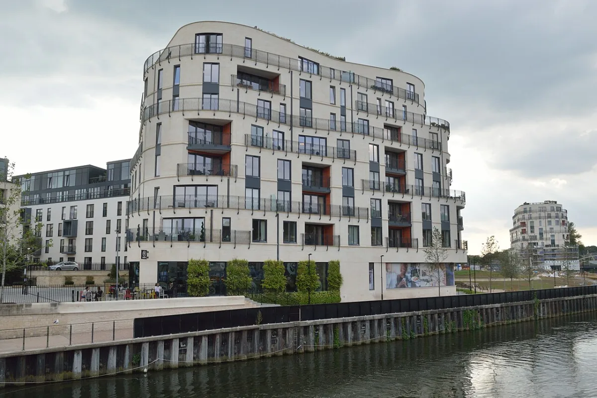 Royal View at Bath Western Riverside, the city's biggest housing site, where the next phase plans 1,000 more homes